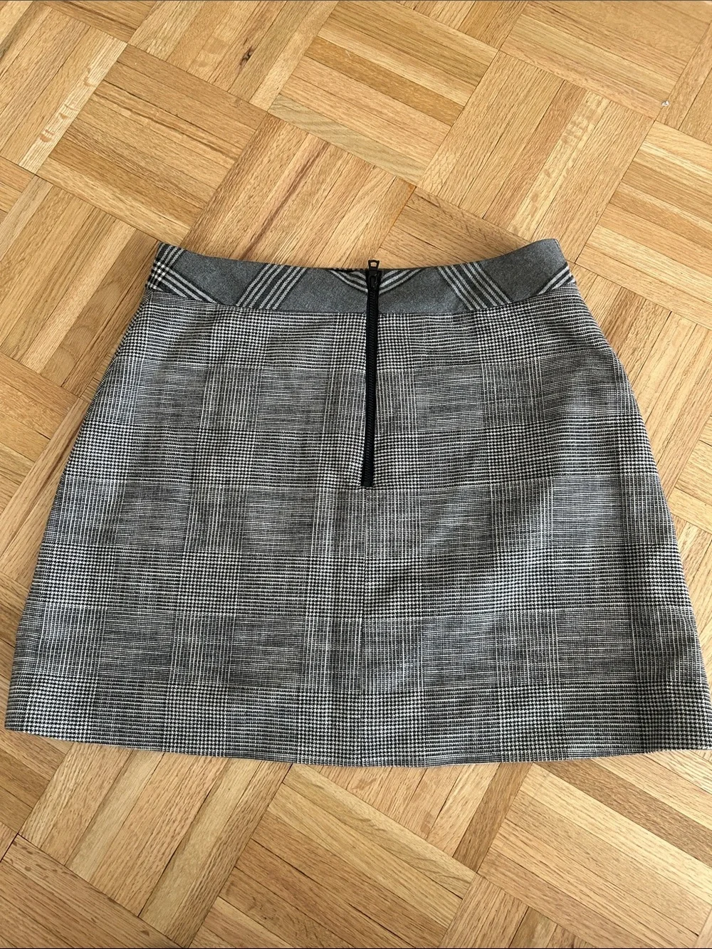 Alice + Olivia Grey Plaid Asymmetrical Wrap Skirt